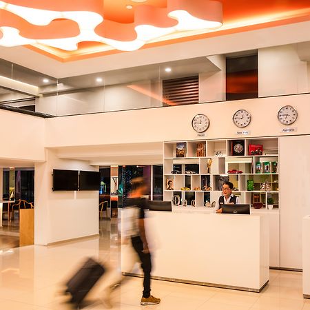 Fiesta Inn San Luis Potosi Glorieta Juarez Kültér fotó