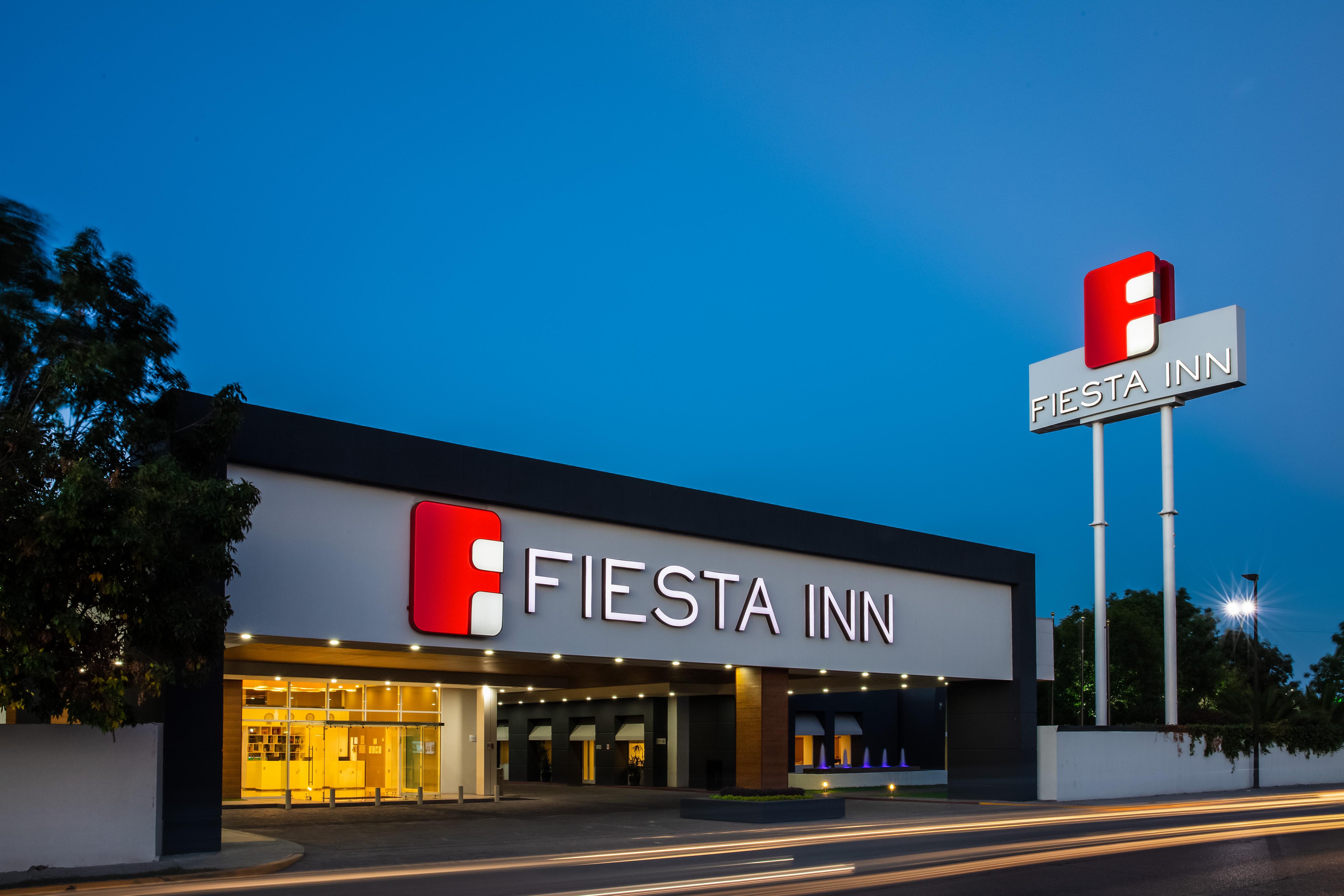 Fiesta Inn San Luis Potosi Glorieta Juarez Kültér fotó