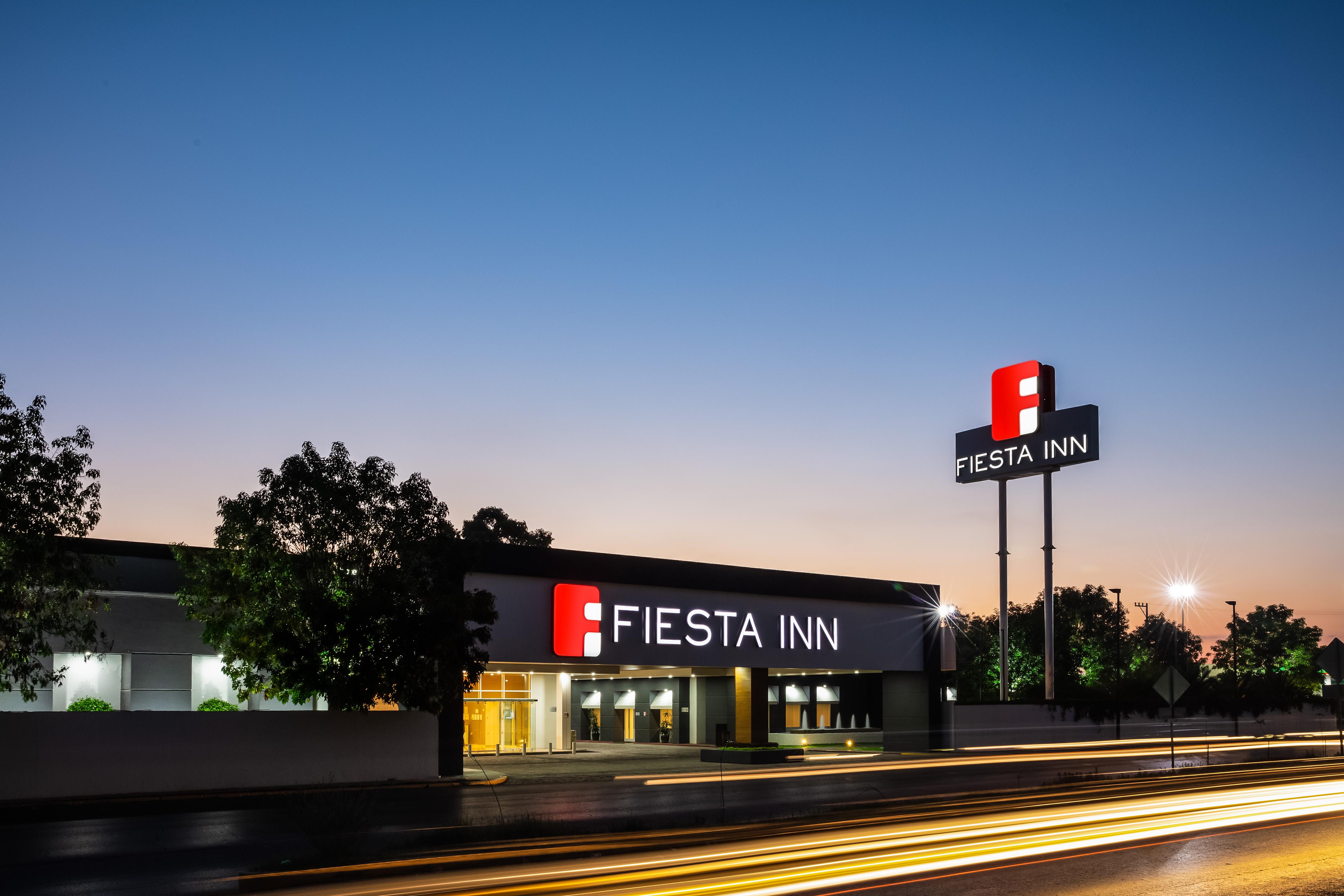 Fiesta Inn San Luis Potosi Glorieta Juarez Kültér fotó