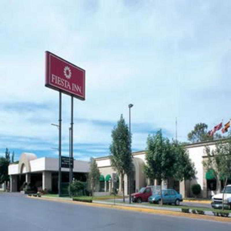 Fiesta Inn San Luis Potosi Glorieta Juarez Kültér fotó